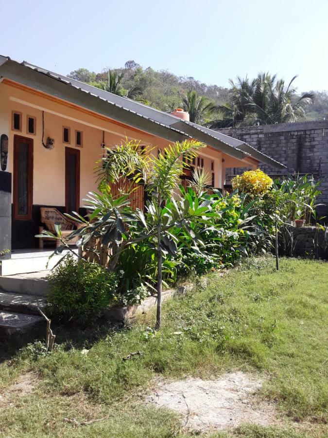 Telage Indah Homestay Kuta  Buitenkant foto