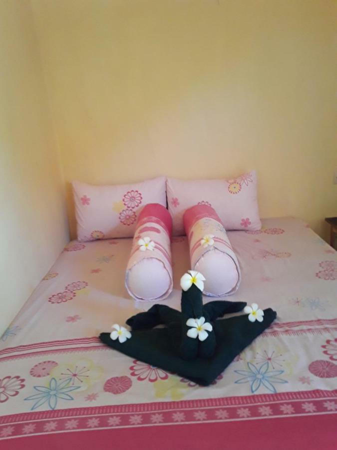 Telage Indah Homestay Kuta  Buitenkant foto